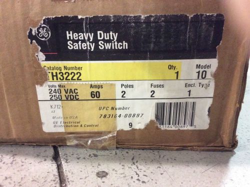 GE General Electric Heavy Duty Safety Switch TH322 60 Amp 240 Volt Fusible