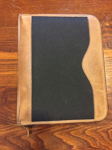 Franklin Quest Black Canvas with Leather Trim - Zippered Planner Green Line