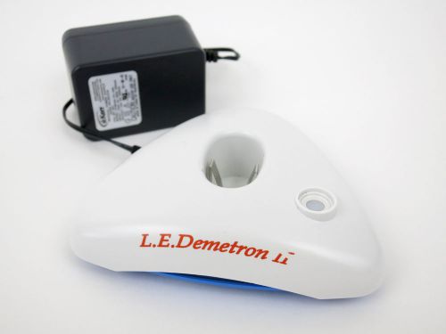 KERR charger-dock CHARGING for L.E. DEMETRON II 2 CORDLESS DENTAL CURING LIGHT