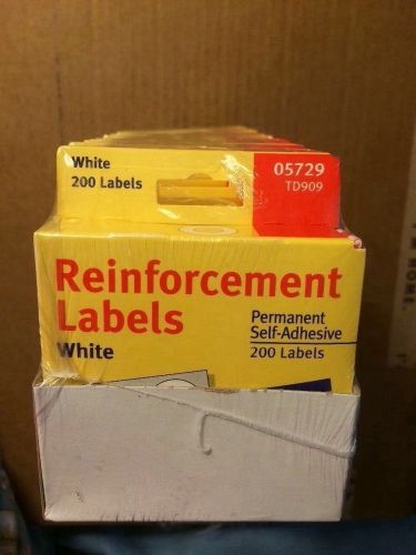 Avery Reinforcement Labels White Permanent 05729 x12 New 200 ct. Self Adhesive