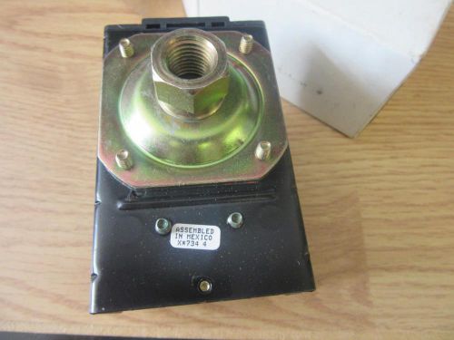 Furnas Pressure Switch 69WR5 575 Volt NOS