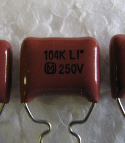 25 pcs .1uF 250V 100V 50V 10% Panasonic ECQE2104KS3 polyester capacitors