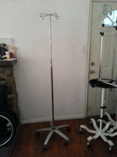 Hospital iv Pole * IV Pole Stand on wheels *