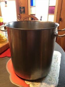 Vollrath Intrigue Stainless Steel StockPot 12 qt Stainless Steel Induction Ready