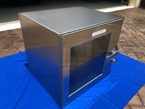 CleanAirProducts Wall-Mounted Stainless Steel Pass Thru Cabinet