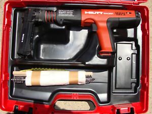 HILTI DX351 POWDER ACTUATED TOOL w/MX32 MAGAZINE *xcond* NR