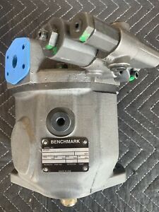 benchmark AA10VS028DR/31R hydraulic pump.   3 Available