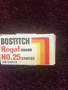 VINTAGE BOX BOSTITCH REGAL NO. 25 STAPLES Approx 850 staples