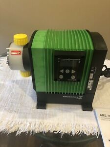 GRUNDFOS Dosing/Metering Pump DME 60-10AR  PV/V/C-S-21A3A3B NIB