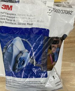 3M 7502 / 37082 Series Professional Half Facepiece Respirator - Medium *USA*