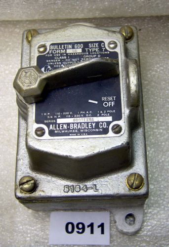 (0911) Allen Bradley Motor Starter 600-TEX4A Toggle Enclosure