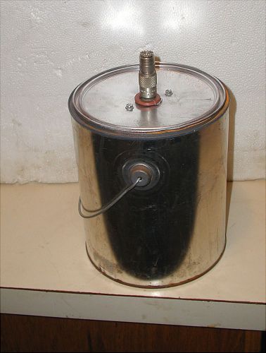 Heathkit Cantenna style 1000 watt dummy load in gallon can uses mineral oil