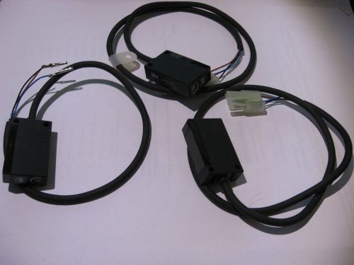 Lot of 3 Idec SA1B-DN1 Photelectric Photo Sensors USED