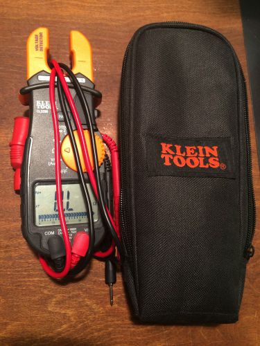 Klein Tools 200A AC Fork Tester (CL3200)