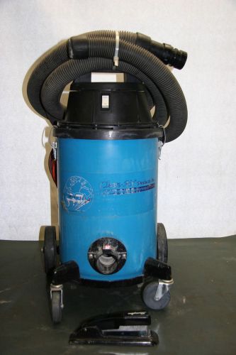 Dcm clean-air 6 gallon vacuum c29605-03 for sale