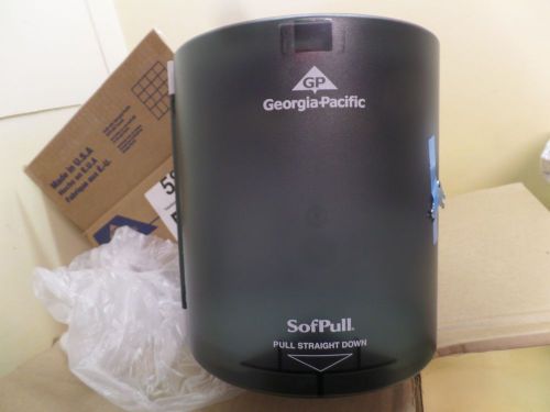 Georgia Pacific SofPull Trial Kit 58205 Smoke Dispenser 2 Rolls Paper Towels NEW