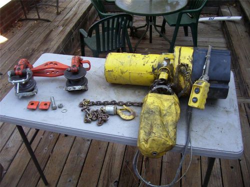 Yale 1/2 ton chain hoist 230 / 460 3 phase with trolley attachment for sale