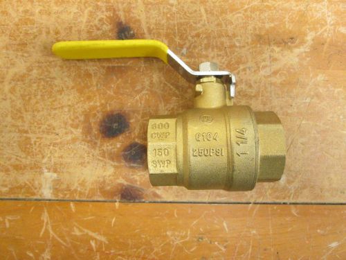 1 1/4 brass ball valve
