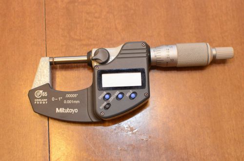 Mitutoyo 0-1&#034; digital micrometer ip65 coolant proof model 293-340 for sale