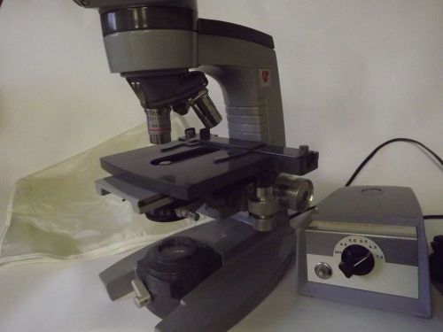 American Optical Spencer 1036 Binocular microscope w/AO 3 Objectives and LIGHT