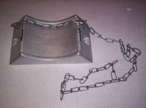 Lab Large Cylinder Metal Holder, 5.5&#034; Curve Wide, with Chain