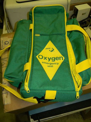 ZEE Emergency Oxygen Bag - Fabric with Some Supplies, No Oxygen Bottle