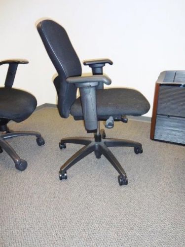 Teknion t-3 black on black swivel task chairs great condition in temecula, ca for sale