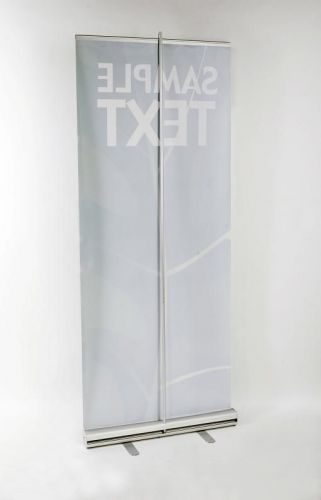 NEW 33.5 x 78&#034; RETRACTABLE ROLLUP BANNER STAND ALL ALUMINUM TRADE SHOW WITH CASE