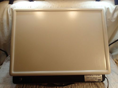 JMNI 13&#034;x 18&#034; COLOR CONTROL SMART LIGHT 5000 SLIDE/TATTOO VIEWER NEW NEVER USED