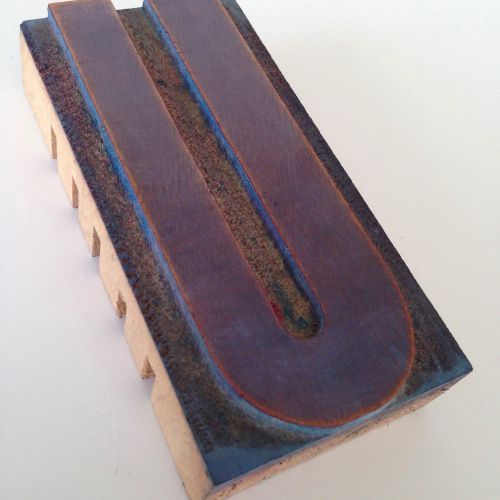 Letter U Vtg Wood Type 4&#034; Slim Letterpress Printer&#039;s Block Industrial Salvage