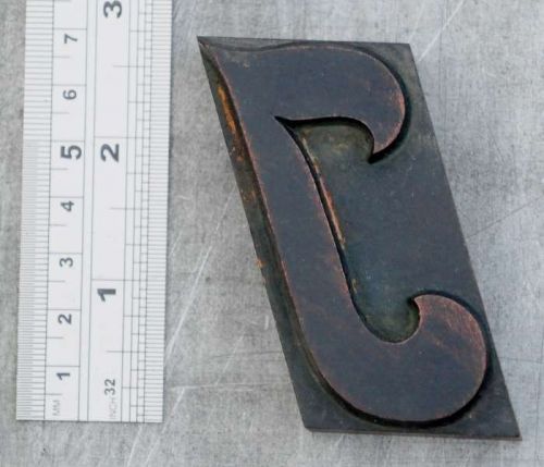 letter &#034;I&#034; fancy letterpress wood block wonderful patina alphabet old vintage