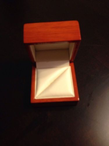Elegant Wood &amp; Leather Ring Box For Gift Giving Of Fine Jewelry