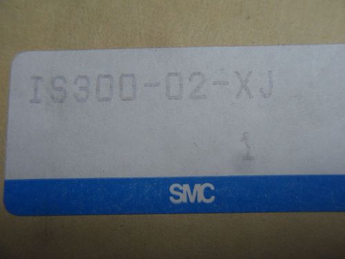 (Q10-6) 1 NIB SMC IS300-02-XJ PRESSURE SWITCH
