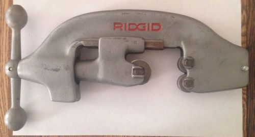 Ridgid 42390 820 pipe cutter,1/8&#034;-2&#034; cap for 3ry43 or 535 threading machine for sale