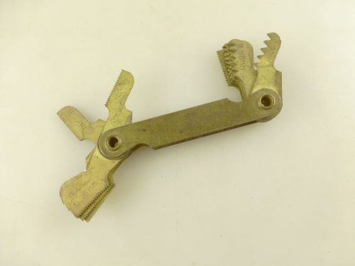 Vintage Brass Tone Screw and Bolt Thread Pinch Tool Measurer