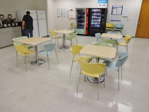 Cafe table 29.5&#034; x 29.5&#034;, metal chrome base, maple top, steel framing w/chairs for sale