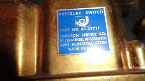 D1t - h18   pressure or vacuum actuated switch p/n 49-22711 for sale