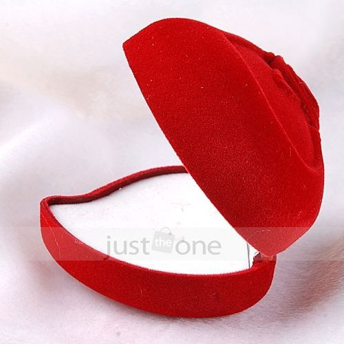 1pcs Hot Velvet Heart Shaped Ring Box Gift Retail Store Jewelry Display Supplies