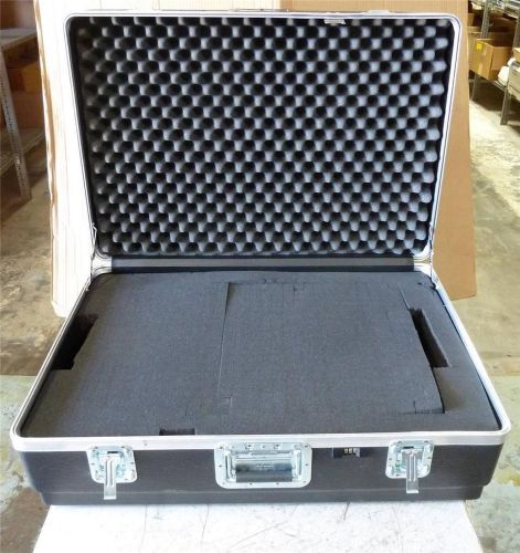Platt 322211ah heavy-duty ata case with wheels and telescoping handle for sale