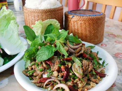 Sliced Grilled beef Salad Meat Falls Recipe Thai Food Easy Cook Holiday !