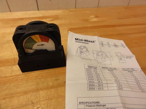 Mid-West Instrument Pressure Indicator Model 555A-10, Max W.P. 300PSI, 200F