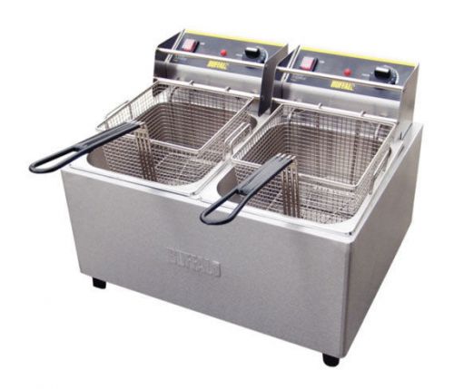 BUFFALO GE141 TWIN FRYER WITH DUAL 15# TANKS 240 VOLT