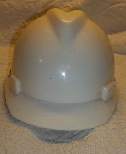 THINK SAFETY MSA V-GARD HARD HAT HELMET.MED.6 1/2-7 3/4.PROTECTIVE HAT.PC.L@@K