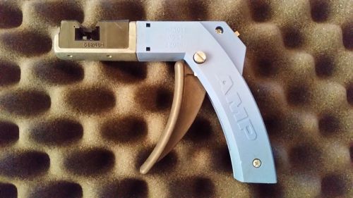 AMP Pistol Grip Handle 58074-1 w/Crimp Head 58246-1