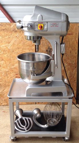 20 qrt commercial rolling stand mixer bakery equipment bes mixer 3 attatchments for sale