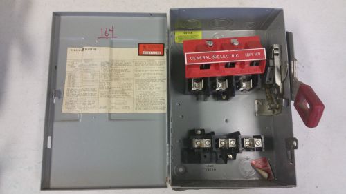 General Electric GE Cat# TH3361 Model# 7 ,30 Amp Safety Disconnect Switch