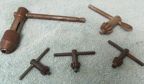 VINTAGE LOT OF 4 CHUCK KEYS AND I LARGE CHUCK GOOD USEABLE CONDITION