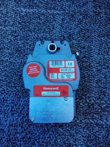 Honeywell ML8135B 1002 Two Position Direct Coupled Actuator 24VAC 40 lb. in.