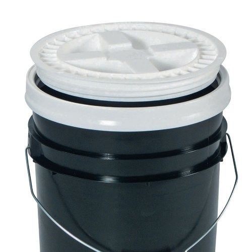 New Pig DRM658 HDPE Gamma Seal Snap-On Lid, White, For 12&#034; Diameter Plastic P...
