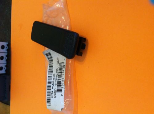 NEW MOTOROLA HLN8255B SPRING BELT CLIP FOR P1225 CP200 PR400 SP50